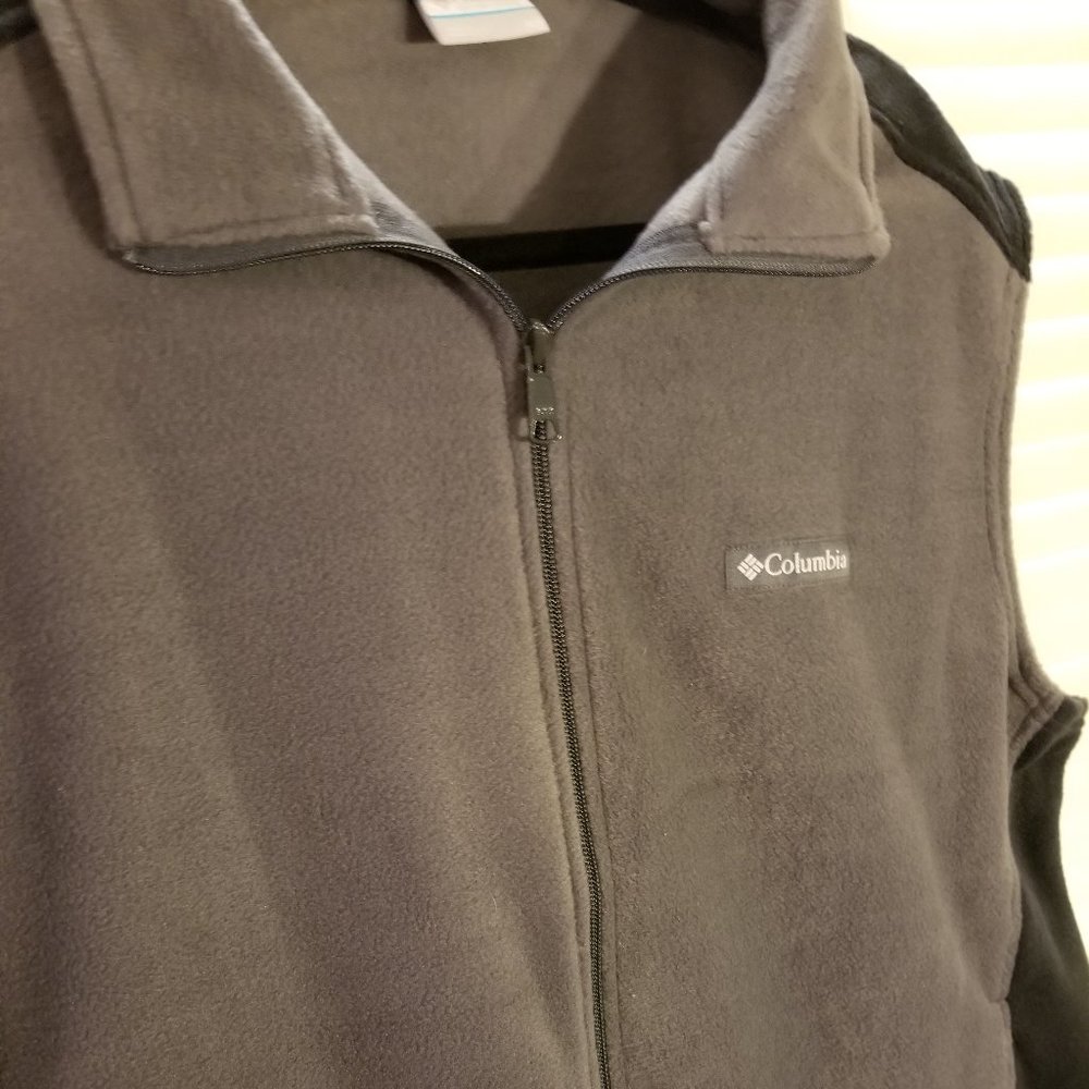 Excellent Columbia Vest, Size Large